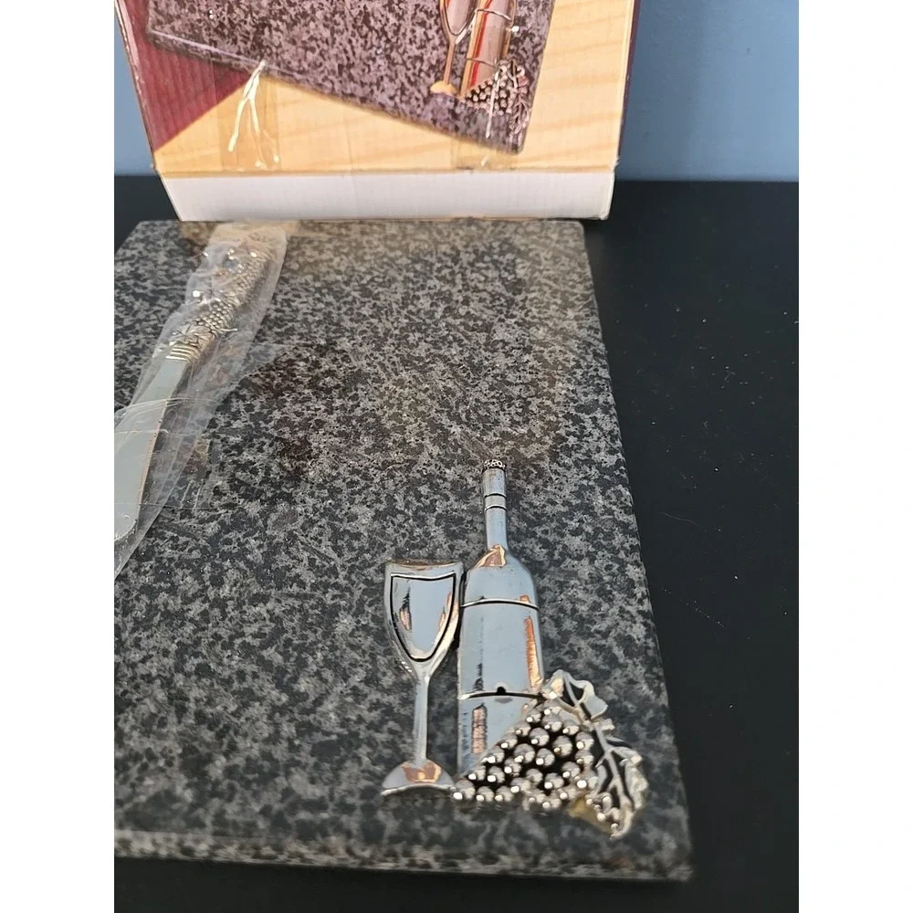 Vino Silver Granite Cheese‎ Board and Spreader Knife 8.75